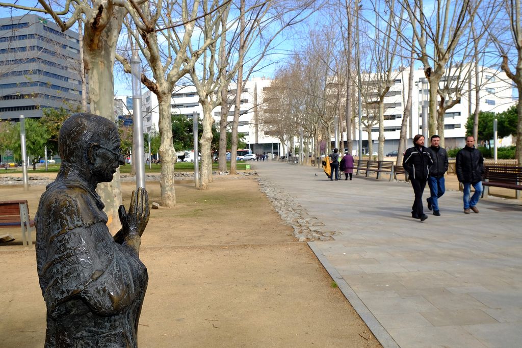 Jardins de Gandhi. Estàtua de Gandhi