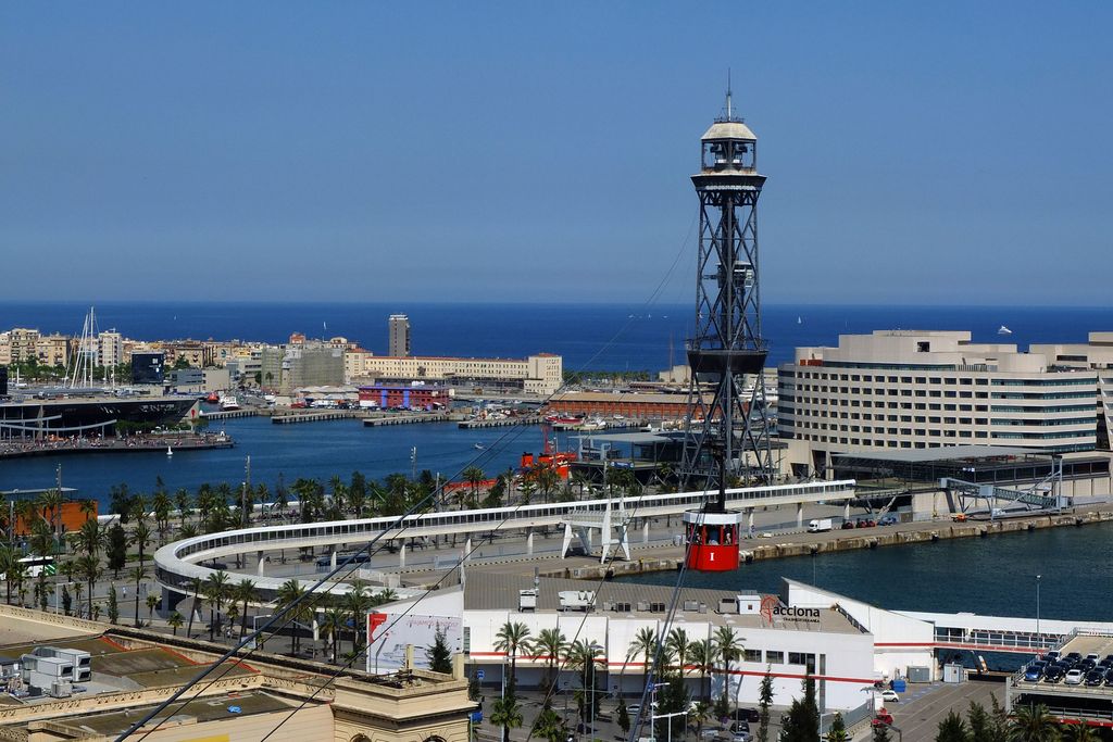 Torre de Jaume I i World Trade Center