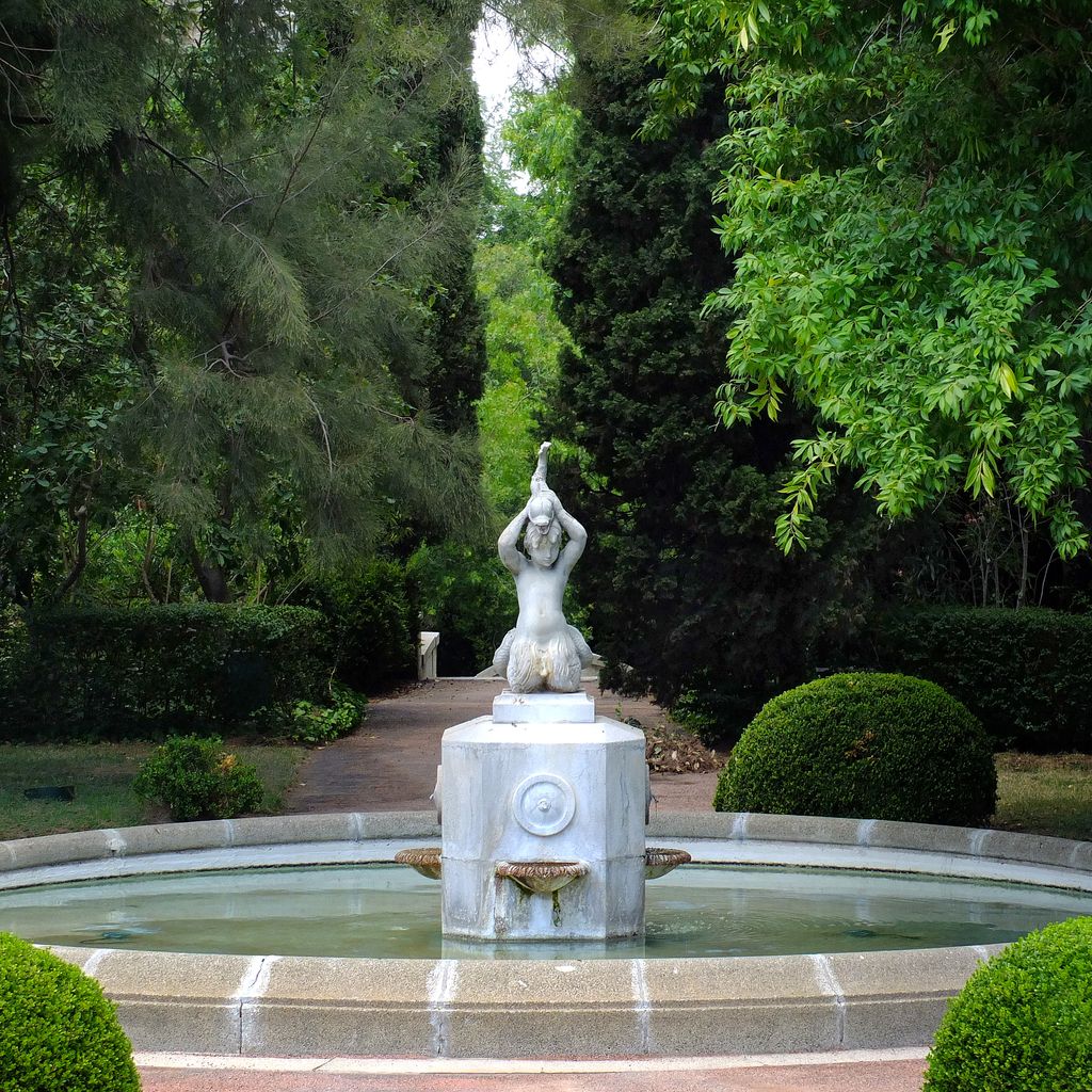 Escultures dels jardins de Joan Maragall. Tritó, de Josep Viladomat