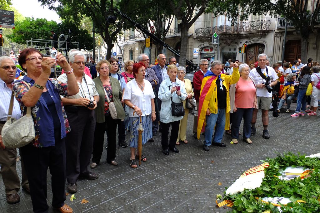 Ofrena floral de la Diada