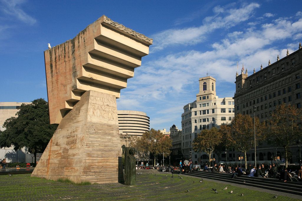 Monument a Francesc Macià