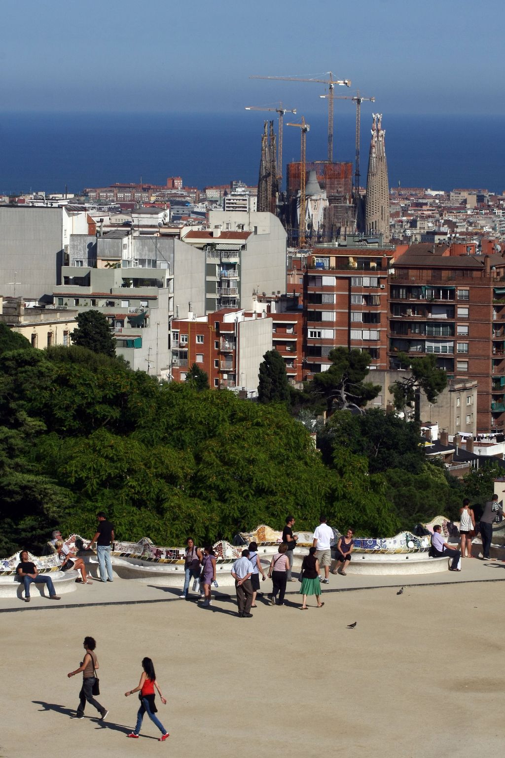 Park Güell. Plaça de la Natura i Sagrada Família