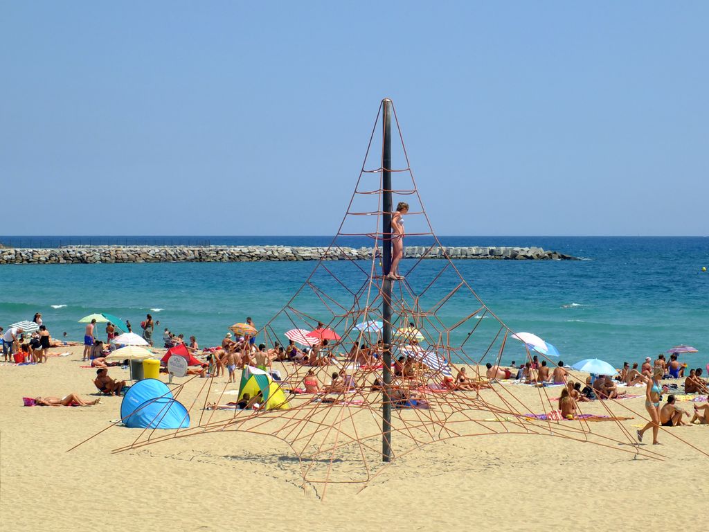 Platja de Llevant. Àrea de joc infantil