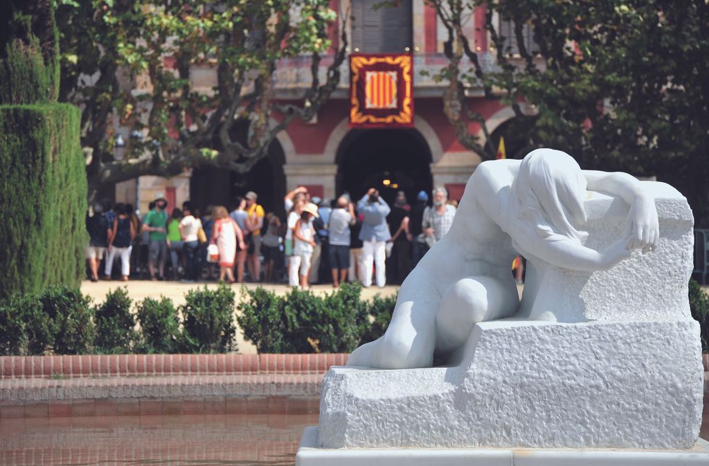 Desconsol de Josep Llimona. Còpia del parc de la Ciutadella