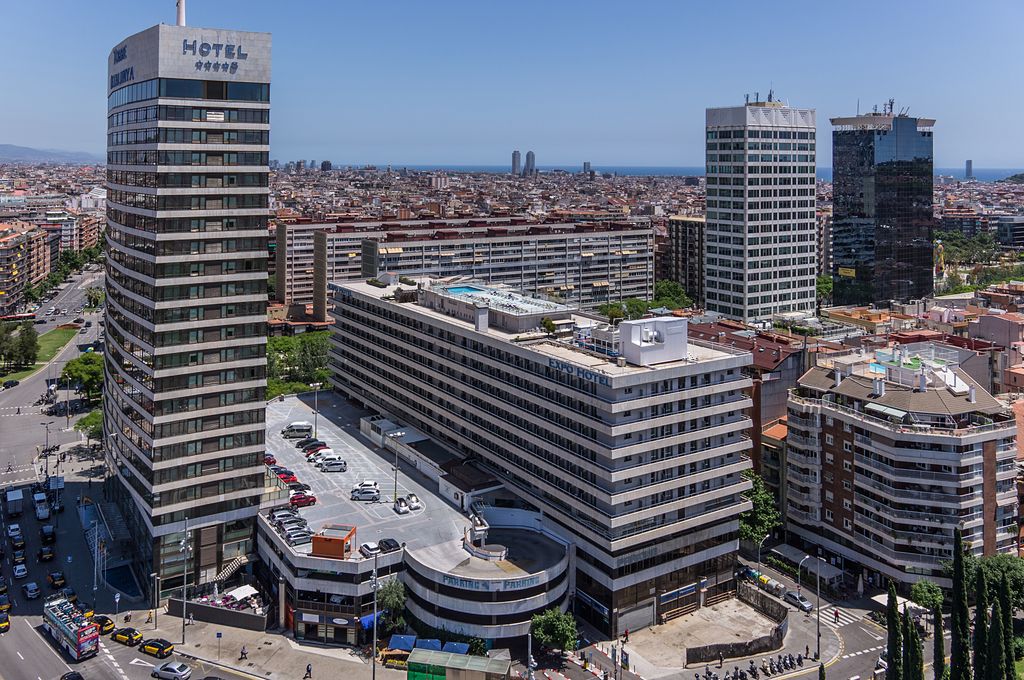 Vista aèria del carrer de Tarragona i voltants de l'estació de Sants