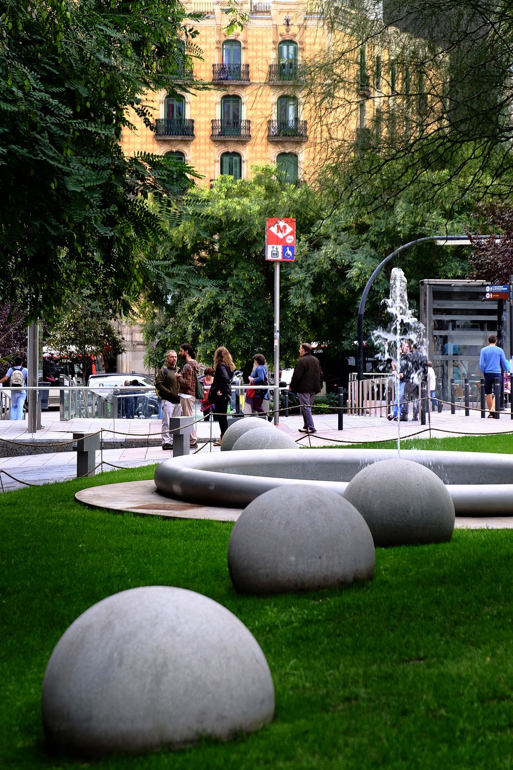 Plaça de Lesseps. Urbanisme de la plaça