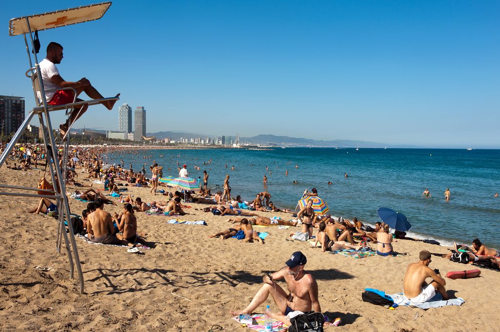 Platja de Sant Sebastià. Socorrista