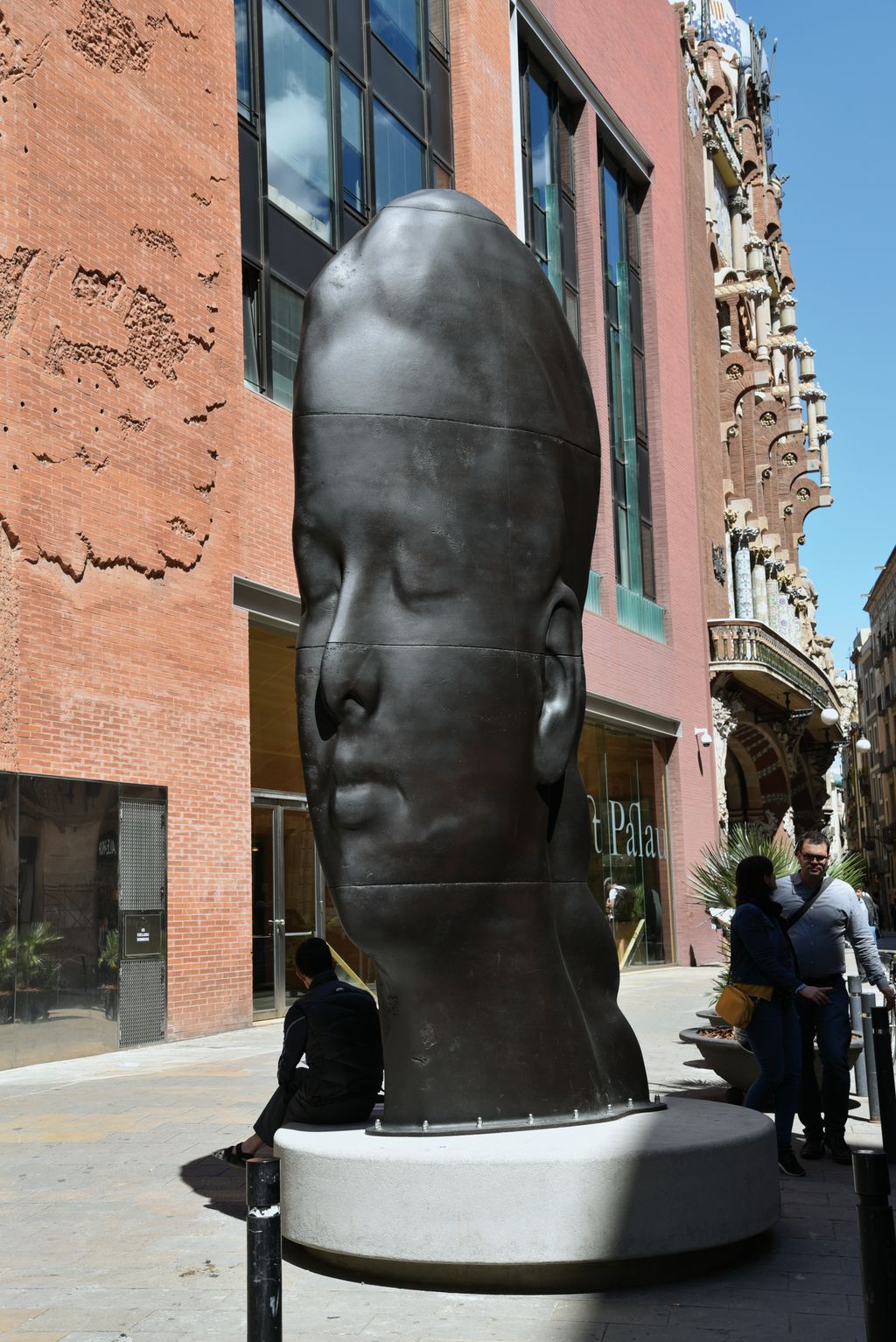 Escultura Carmela, de Jaume Plensa