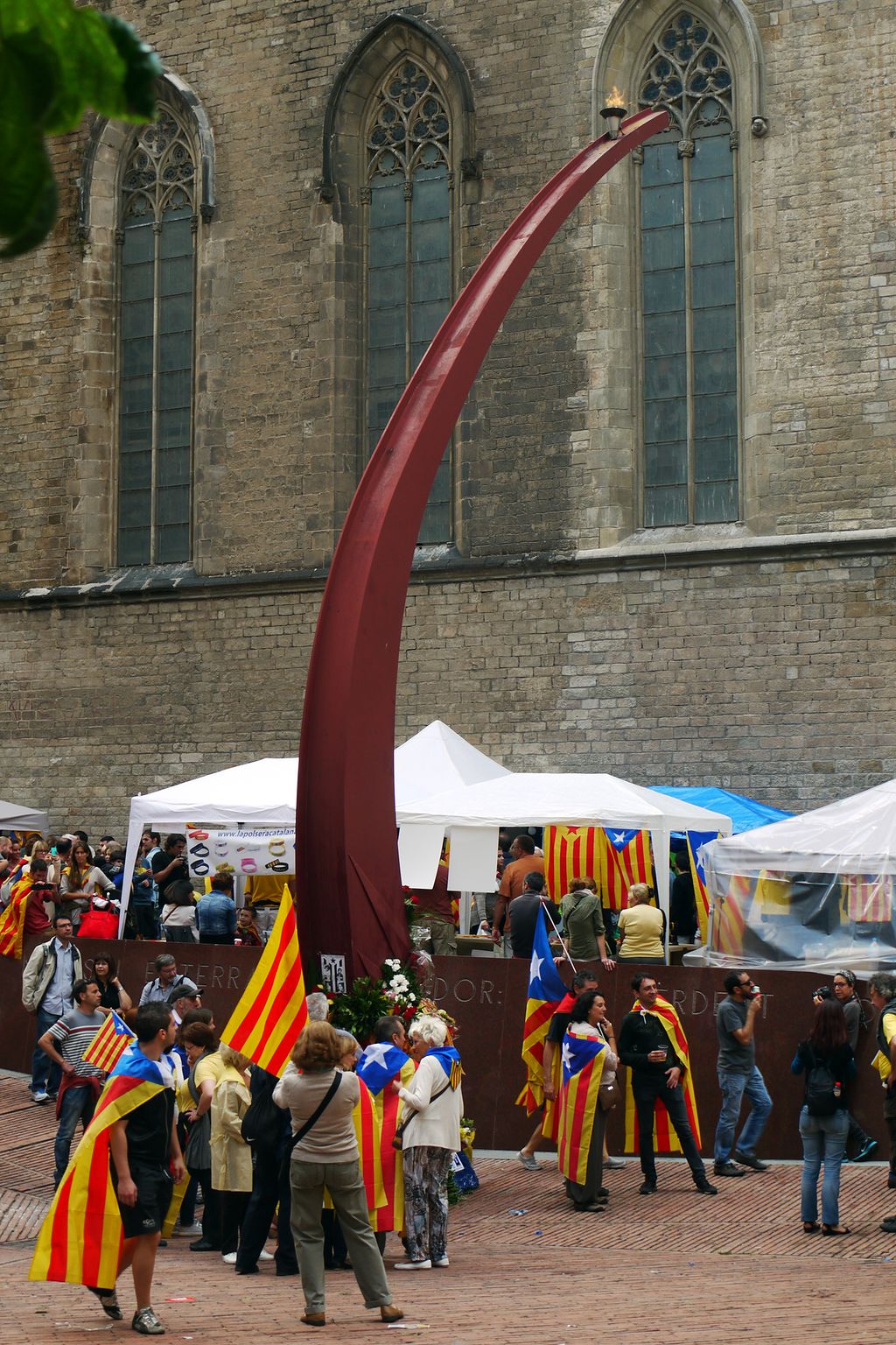 Diada de Catalunya, 2013. Ofrena al Fossar de les Moreres