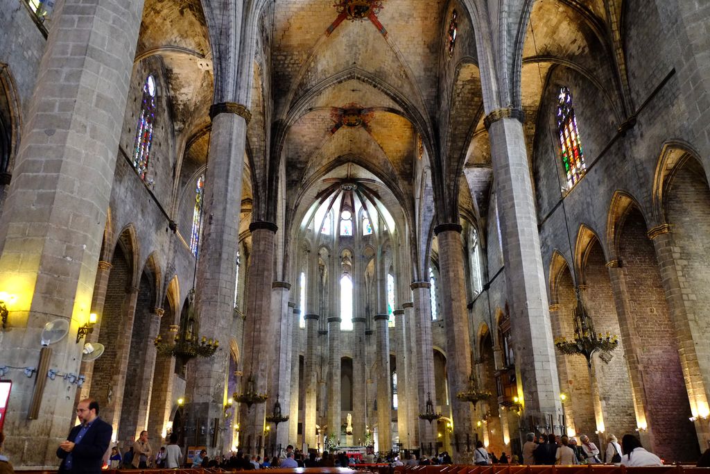 Església de Santa Maria del Mar. Vista de la volta de creueria de la nau central