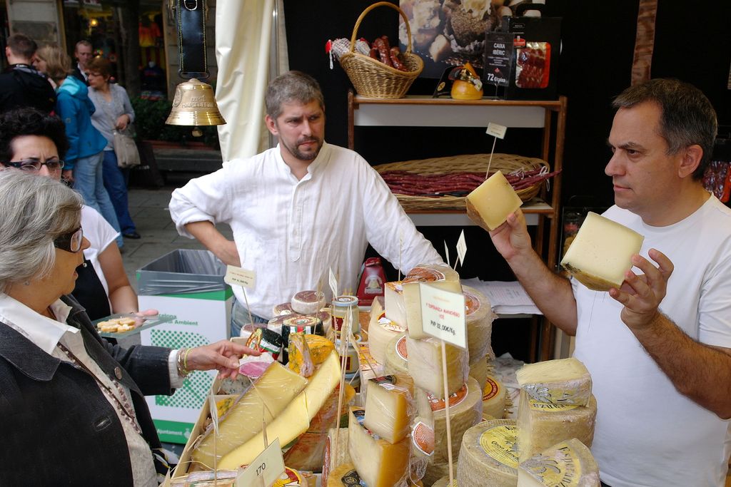 Fira Mercat de Mercats. Parada de formatges