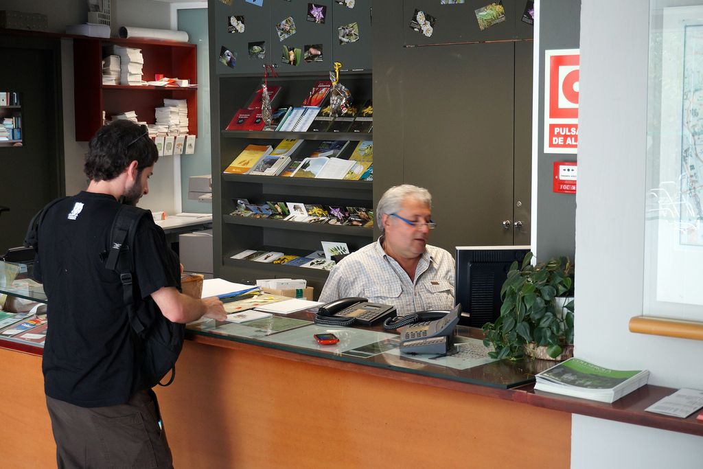 Centre d'Informació de Collserola. Punt d'informació a l'interior