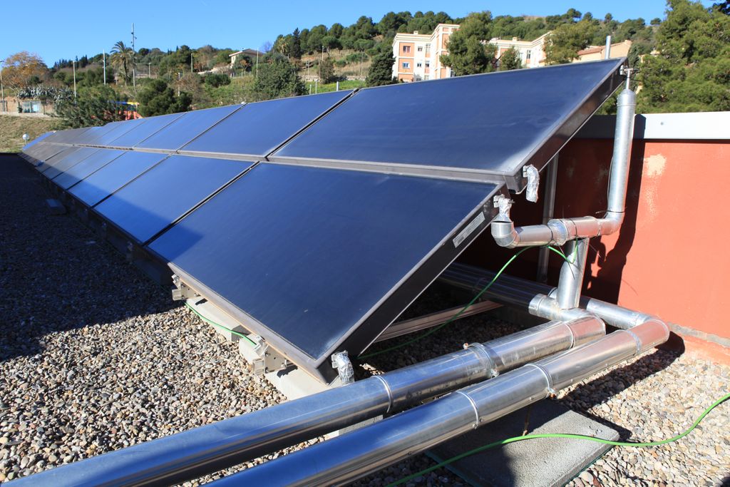 Placa solar tèrmica a Can Toda