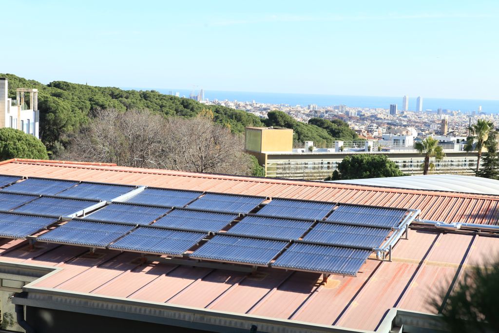 Placa solar tèrmica Can Caralleu