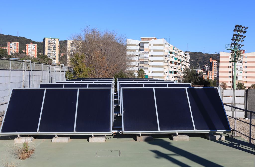 Placa solar tèrmica al Club Tennis Vall d'Hebron