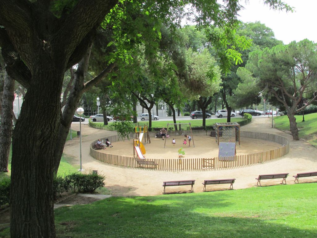 Jardins de Montbau. Àrea de joc infantil