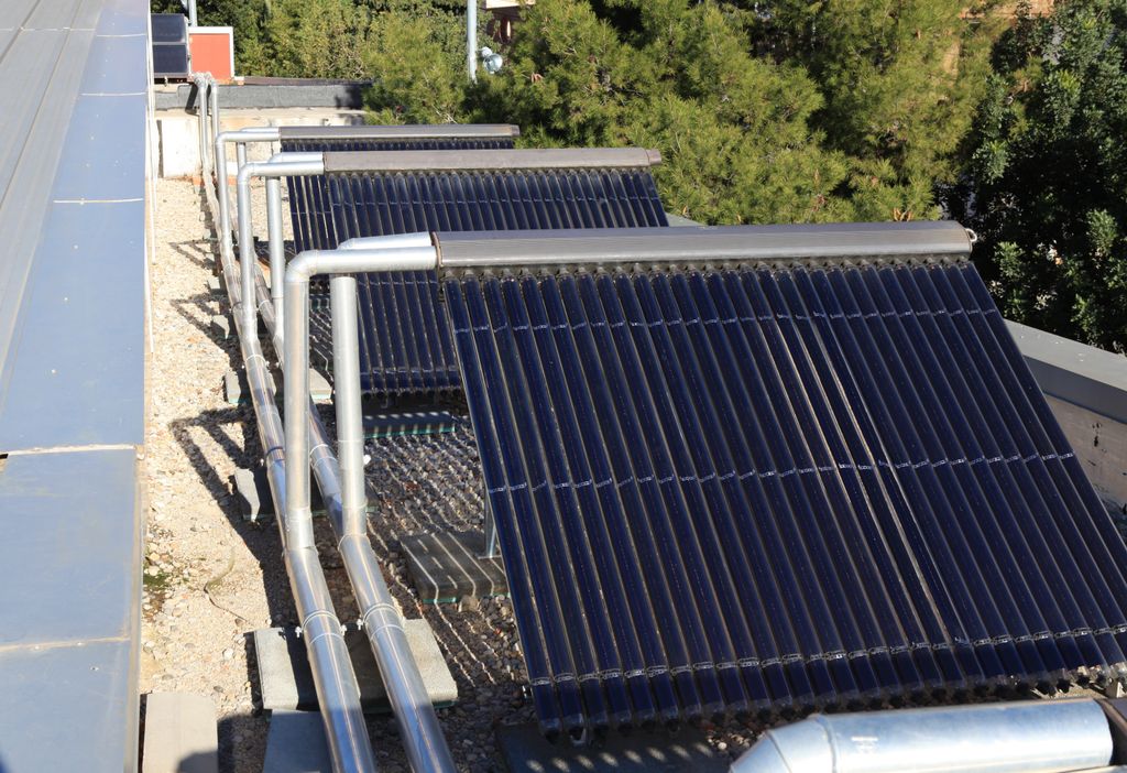 Placa solar tèrmica a Can Toda