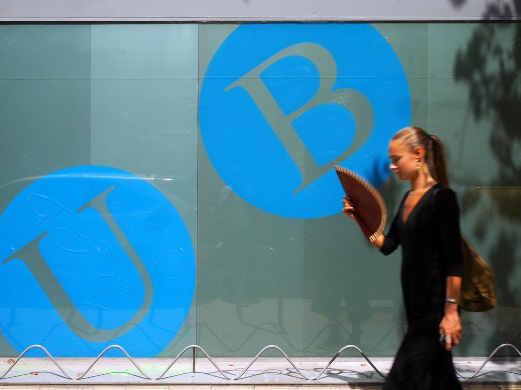 Facultat de Filosofia i Facultat de Geografia i Història de la UB. Logotip