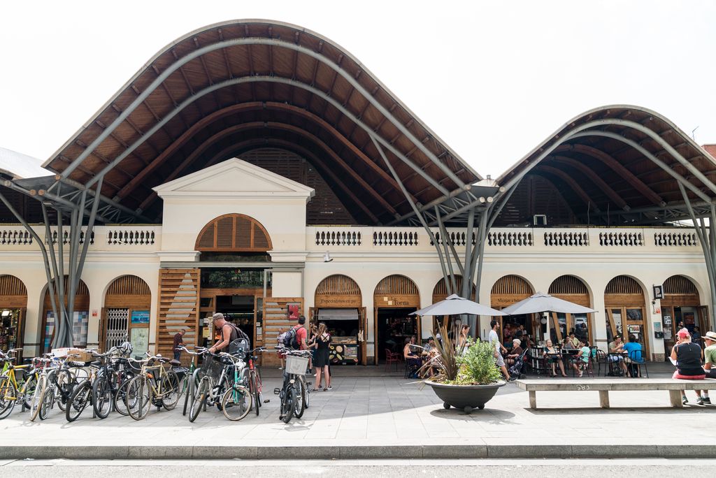 Mercat de Santa Caterina. Porta d'entrada del mercat