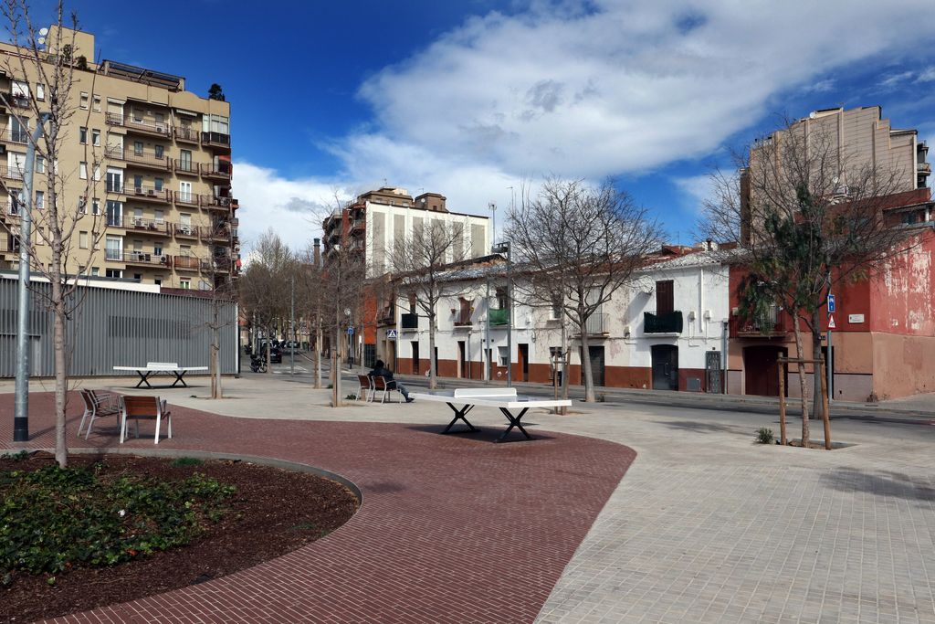 Tram de Trinxant al parc del Camp de l'Arpa