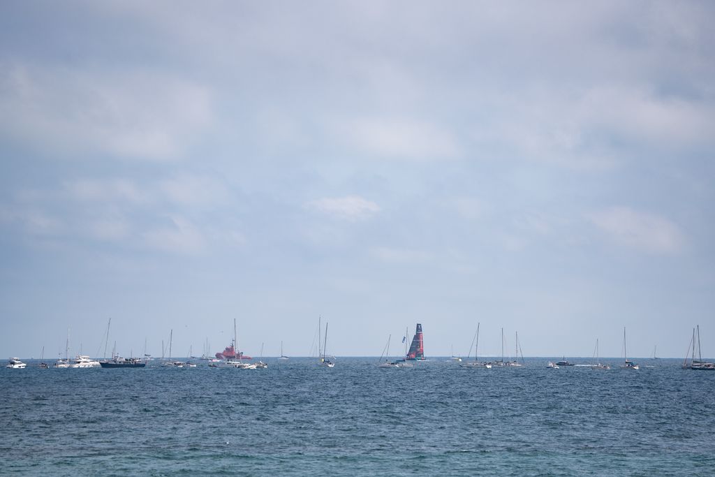 Vaixells de la regata de la Copa Amèrica al mar