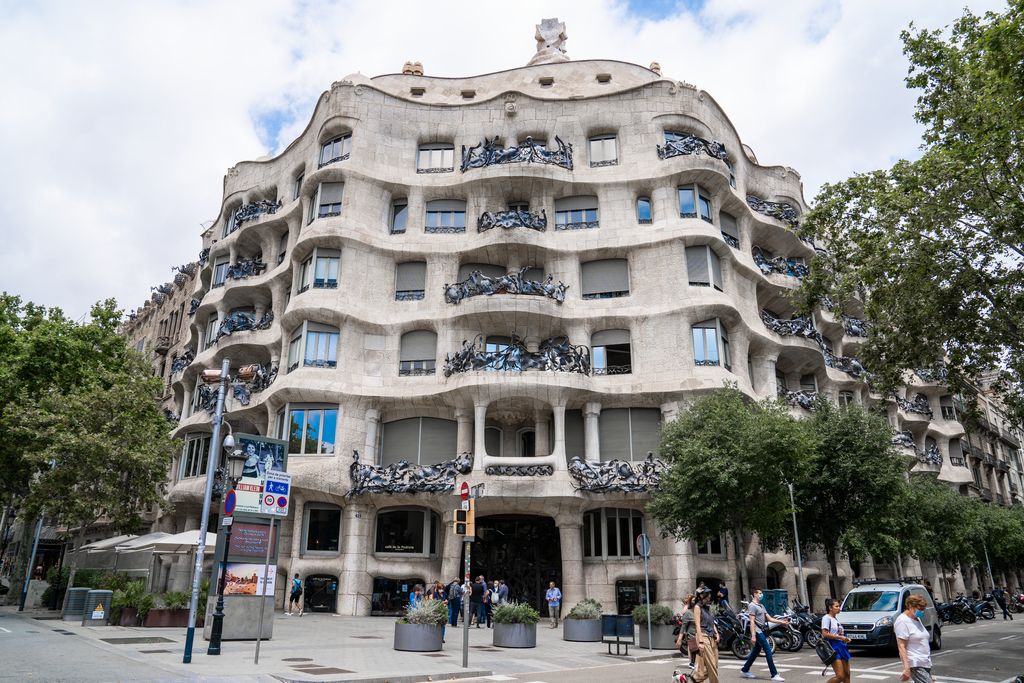 Vista general de la Casa Milà