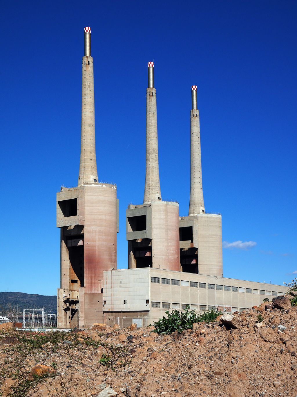 Les Tres Xemeneis, Tèrmica de Sant Adrià de Besòs