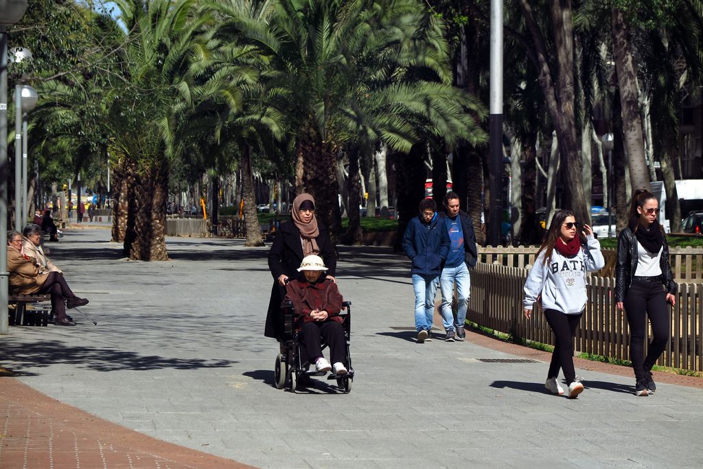 Rambla Prim tram entre Binèfar i rambla de Guipúscoa