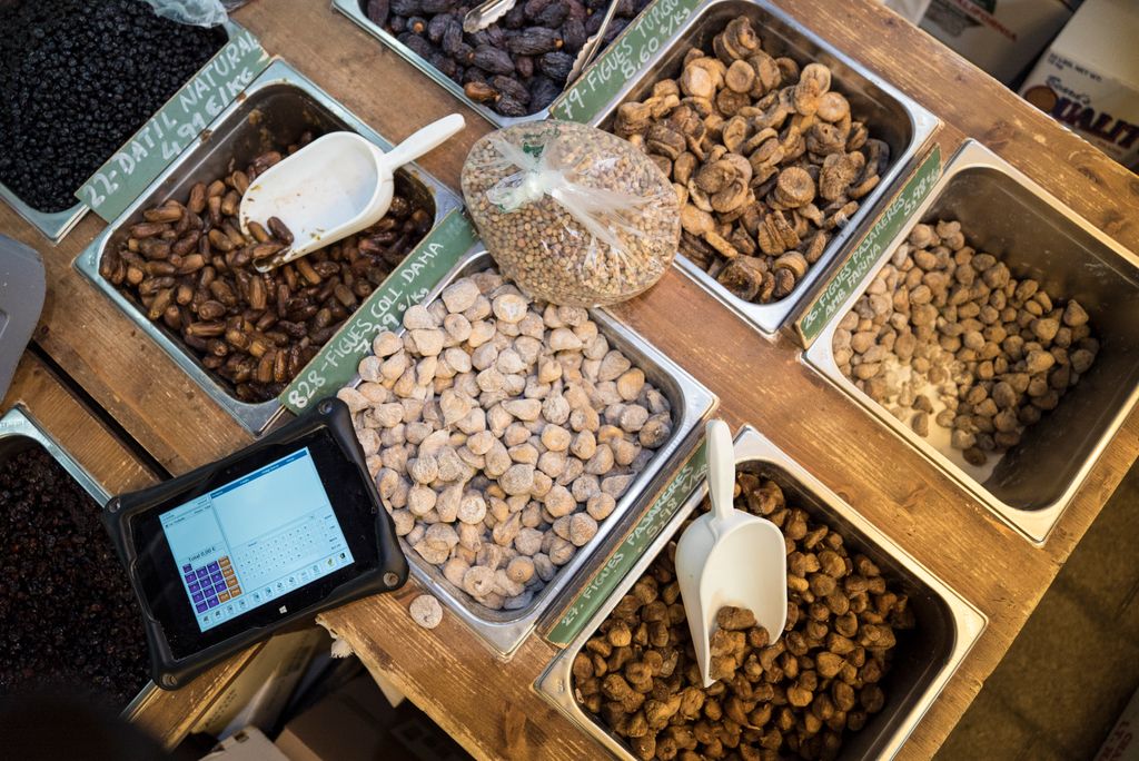 Fruita seca i dàtils