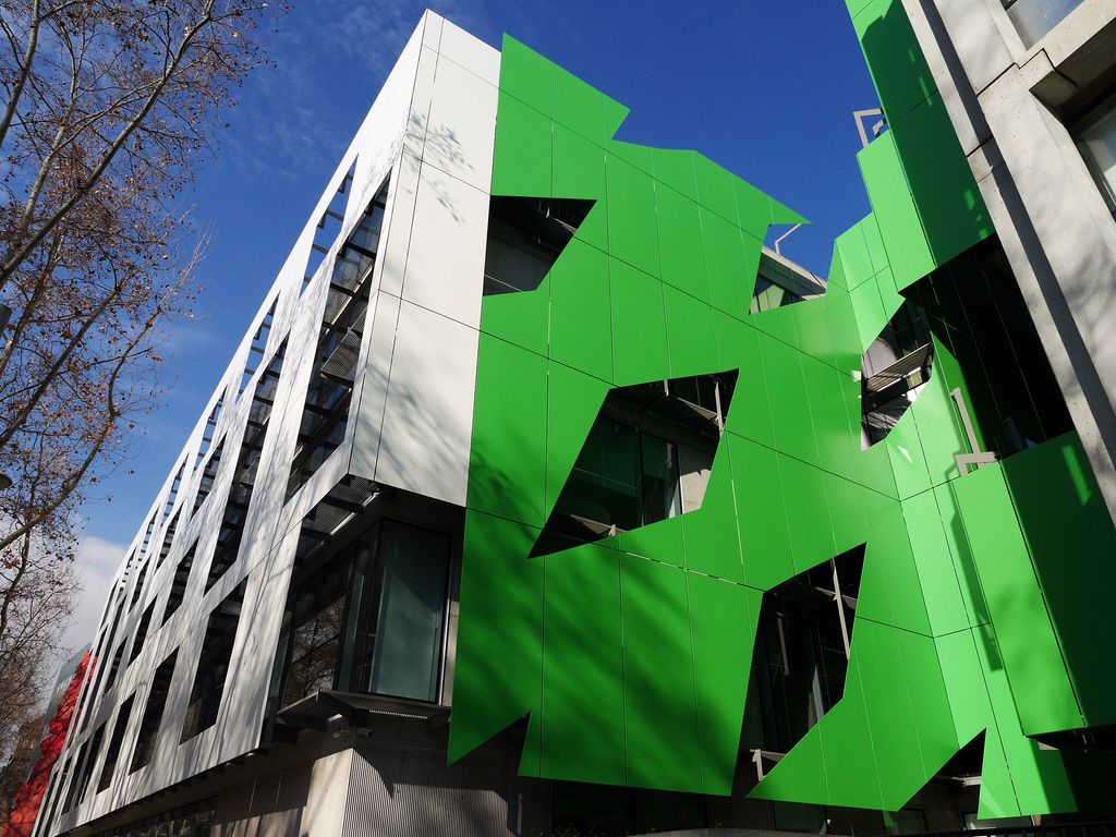 Campus de la Ciutadella de la UPF. Edifici Mercè Rodoreda, seu de l'Institut Barcelona Estudis Internacionals