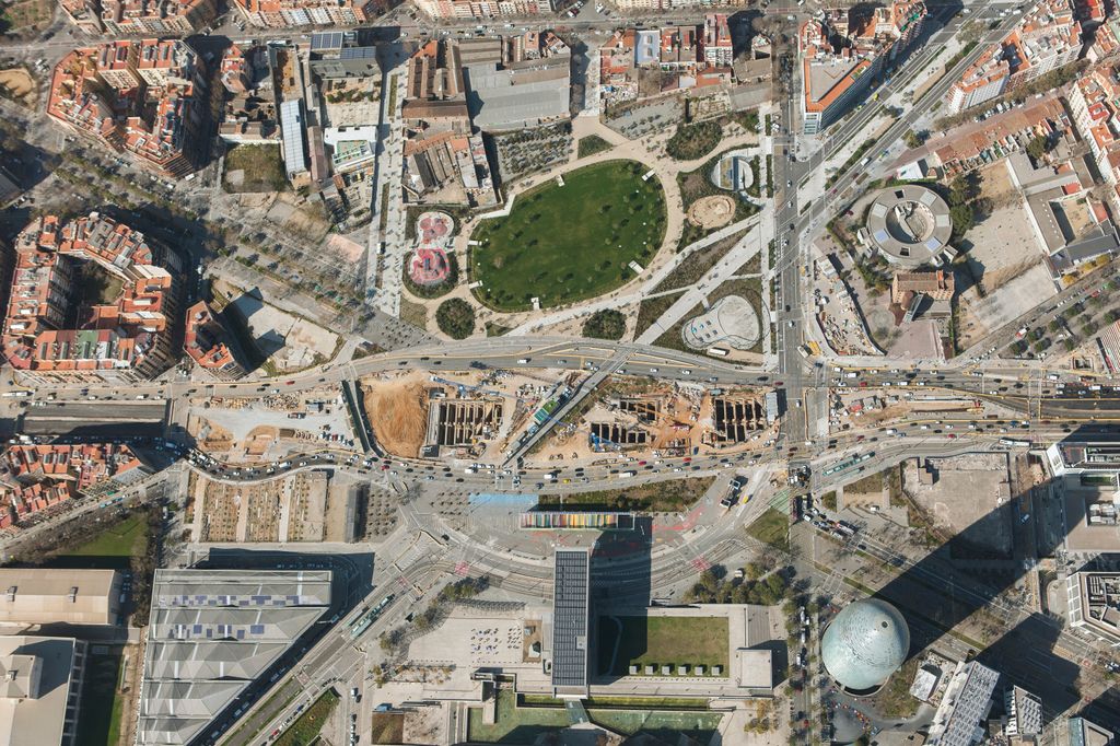 Fotografia aèria de plaça de les Glòries del 21 de febrer de 2020 per veure l’evolució de les obres