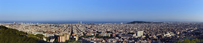 <div class='imageHoverDetail'>
             <p class='imageHoverTitle twoLineBreak'>Vista panoràmica de Barcelona des de la muntanya </p>
             <p class='imageHoverAutor oneLineBreak'>Autor: Vicente Zambrano González</p>
             <button class='imageHoverBtn'>Mostra els detalls de la imatge <span class='sr-only'>Vista panoràmica de Barcelona des de la muntanya </span></button>
             </div>