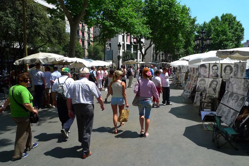 
             Plaça del Teatre a la Rambla
             Autor: Vicente Zambrano González
             Mostra els detalls de la imatge Plaça del Teatre a la Rambla
             