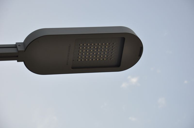 <div class='imageHoverDetail'>
             <p class='imageHoverTitle twoLineBreak'>Tecnologia lluminària dels fanals de les Rieres d'Horta</p>
             <p class='imageHoverAutor oneLineBreak'>Autor: Equip Audiovisuals</p>
             <button class='imageHoverBtn'>Mostra els detalls de la imatge <span class='sr-only'>Tecnologia lluminària dels fanals de les Rieres d'Horta</span></button>
             </div>