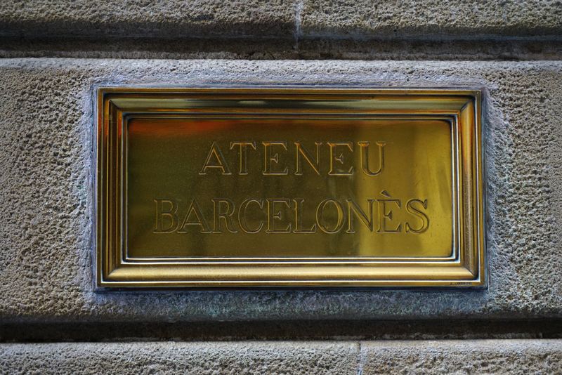 
             Ateneo Barcelonés. Placa
             Autor: Vicente Zambrano González
             Ver los detalles de la imagen Ateneo Barcelonés. Placa
             