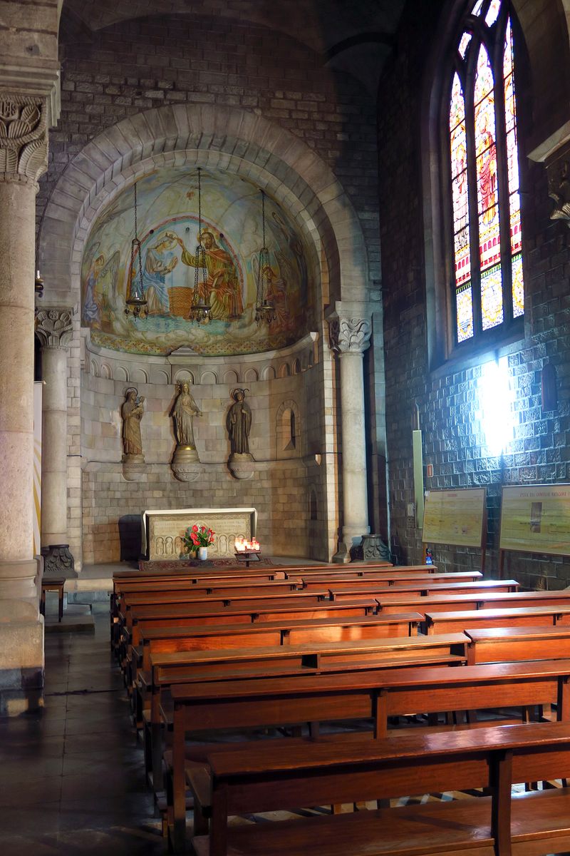 
             Monasterio de Sant Pere de les Puel·les. Interior
             Autor: Vicente Zambrano González
             Ver los detalles de la imagen Monasterio de Sant Pere de les Puel·les. Interior
             
