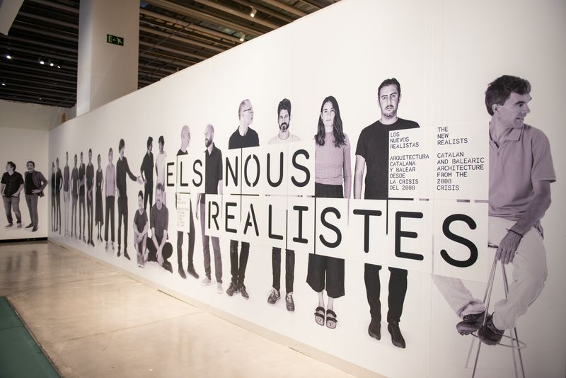 
             Mural “Els nous realistes”, en una sala de la exposición ‘El mejor diseño del...
             Autor: Ceci Fimia
             Ver los detalles de la imagen Mural “Els nous realistes”, en una sala de la exposición ‘El mejor diseño del...
             