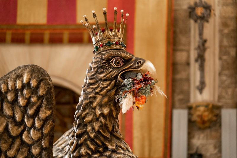 <div class='imageHoverDetail'>
             <p class='imageHoverTitle twoLineBreak'>Ball de l'Àliga de Barcelona durant la cerimònia de lectura del pregó de la M...</p>
             <p class='imageHoverAutor oneLineBreak'>Autor: Clara Soler Chopo</p>
             <button class='imageHoverBtn'>Mostra els detalls de la imatge <span class='sr-only'>Ball de l'Àliga de Barcelona durant la cerimònia de lectura del pregó de la M...</span></button>
             </div>