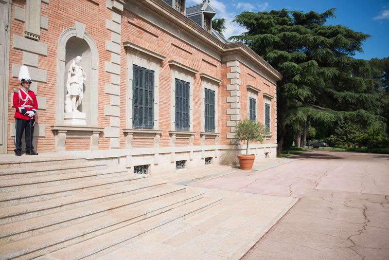 
             Imatge parcial del Palauet Albéniz.
             Autor: Ceci Fimia
             Mostra els detalls de la imatge Imatge parcial del Palauet Albéniz.
             