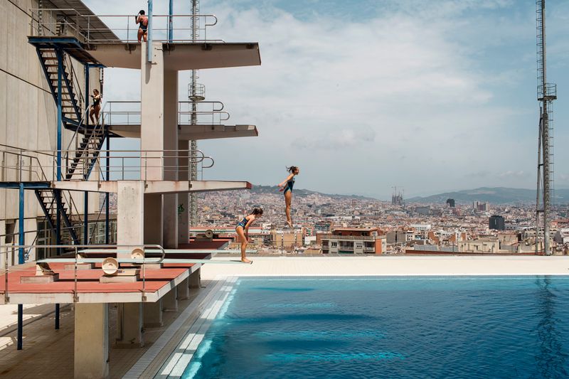 
             Piscines Municipals de Montjuïc.  Trampolins de salt
             Autor: Paola de Grenet
             Mostra els detalls de la imatge Piscines Municipals de Montjuïc.  Trampolins de salt
             