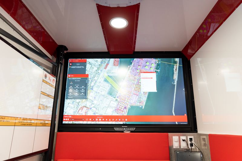 
             Interior d