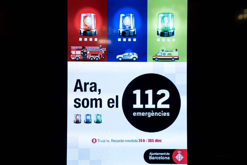 
             Cartell de presentació d’“Ara som el 112” projectat en una pantalla
             Autor: Martí Petit
             Mostra els detalls de la imatge Cartell de presentació d’“Ara som el 112” projectat en una pantalla
             