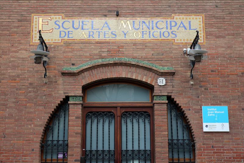 
             Instituto Juan Manuel Zafra. Letrero "Escuela municipal de artes y oficios"
             Autor: Vicente Zambrano González
             Ver los detalles de la imagen Instituto Juan Manuel Zafra. Letrero "Escuela municipal de artes y oficios"
             