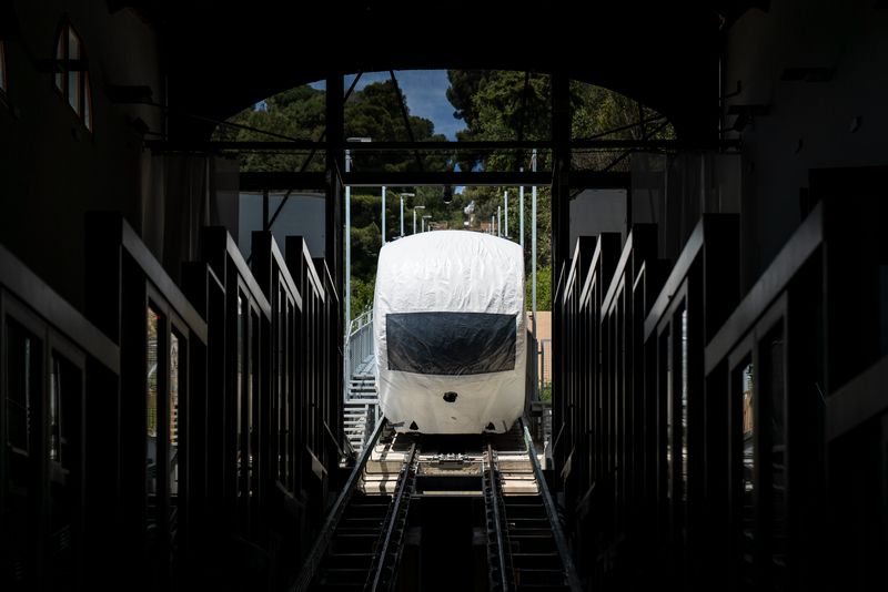 
             Vías del funicular del Tibidabo en la estación de la plaza del Doctor Andreu ...
             Autor: Mariona Gil
             Ver los detalles de la imagen Vías del funicular del Tibidabo en la estación de la plaza del Doctor Andreu ...
             